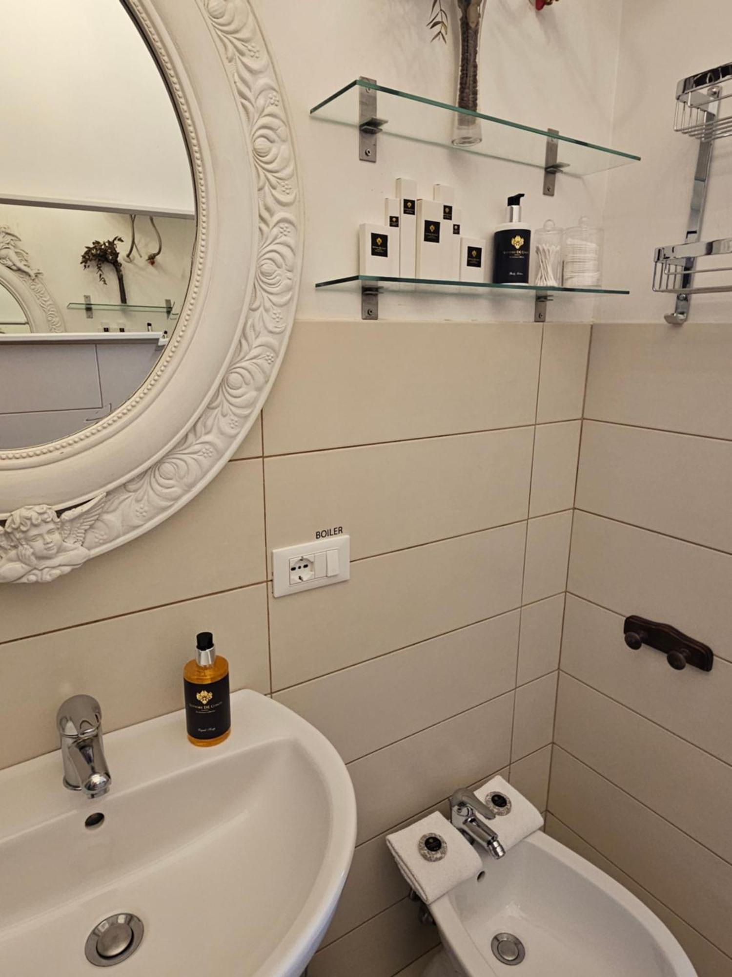 Casa Rossi Roma Apartment Ngoại thất bức ảnh